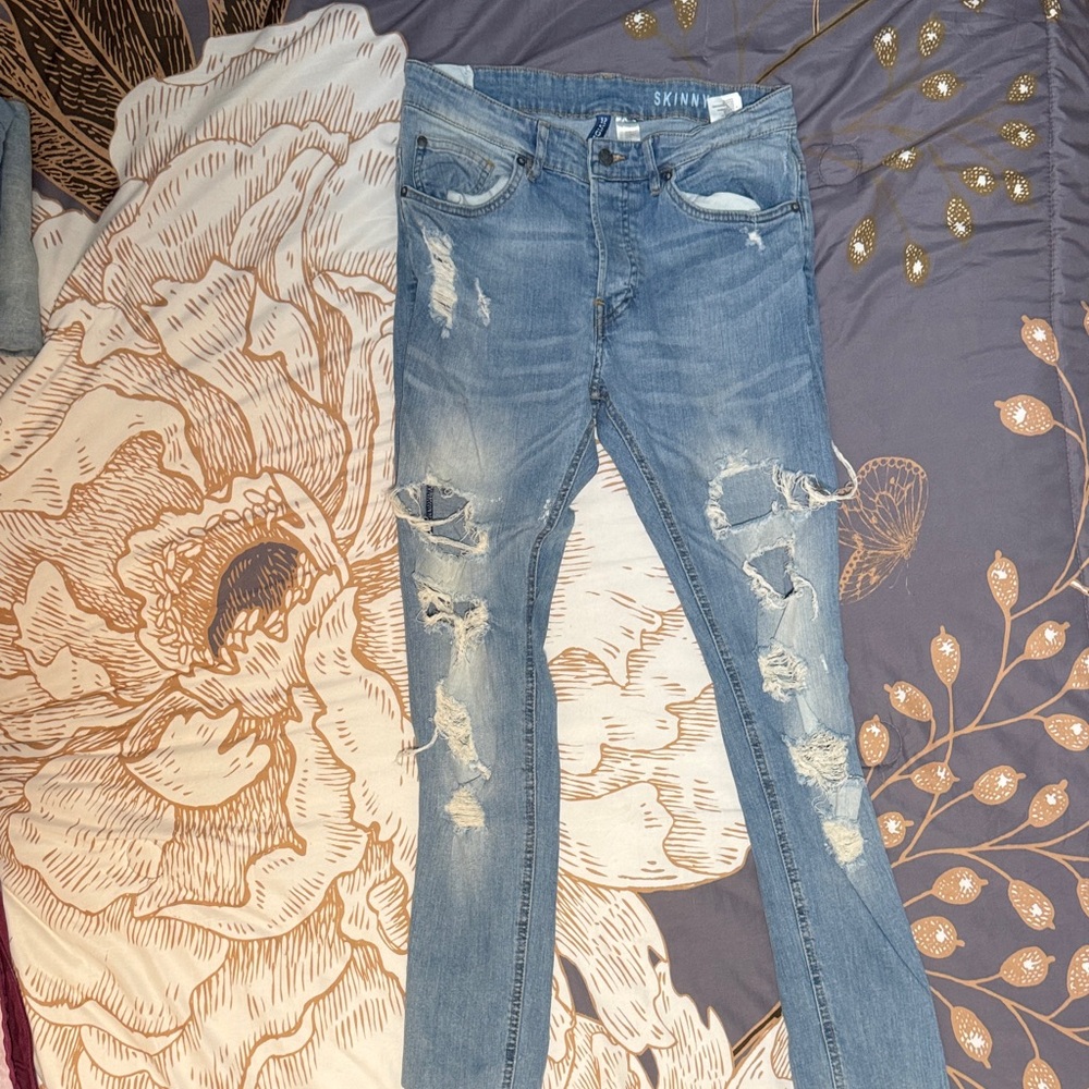 Divided Denim Blue Ripped Skinny Jeans